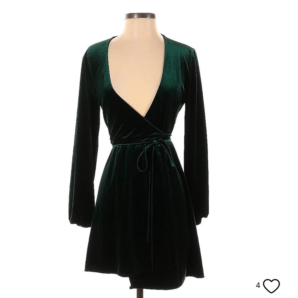 Zara Rich Green Velvet Plunge Dress